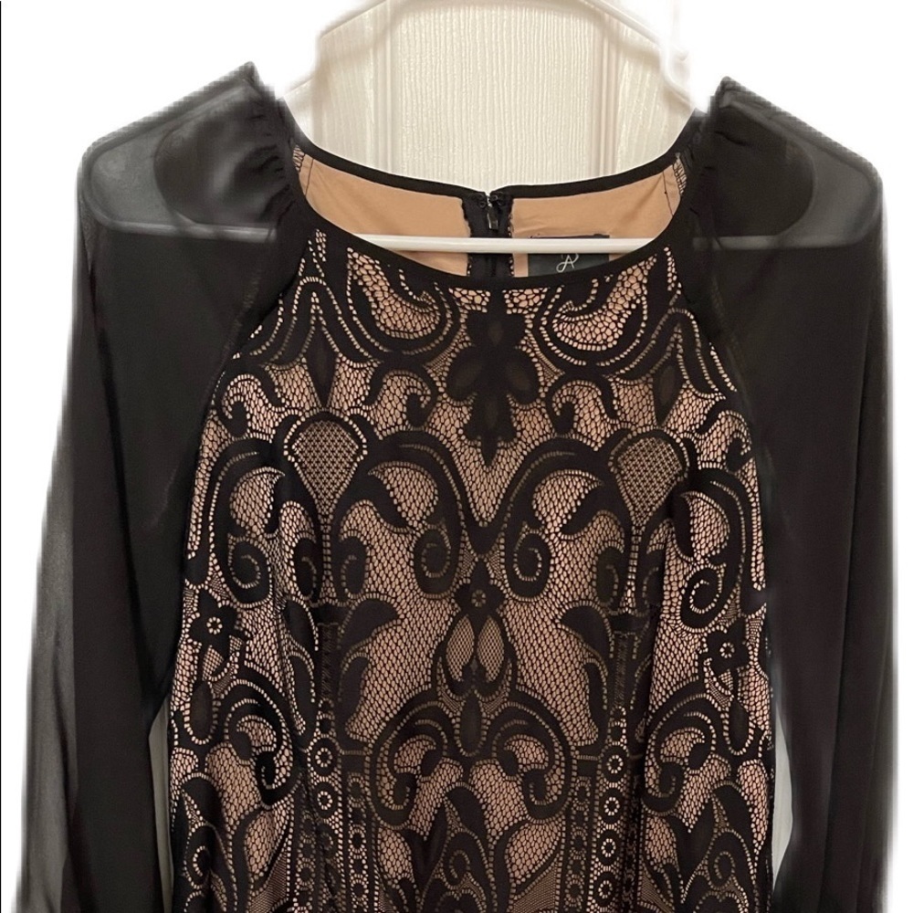 Adrianna Papell Size 6 Dress, Black with a cream color underneath lace, business